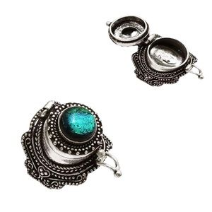 #439 Fancy Dichroic Glass Poison ☠️ Ring 💍 Size 9 NWOT